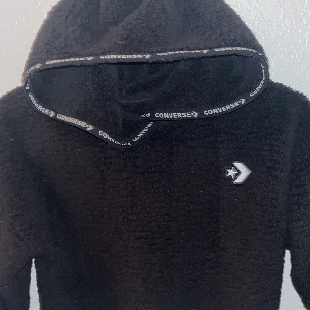 Converse black sherpa fleece cropped hooded pullover sweatshirt size girls 10-12